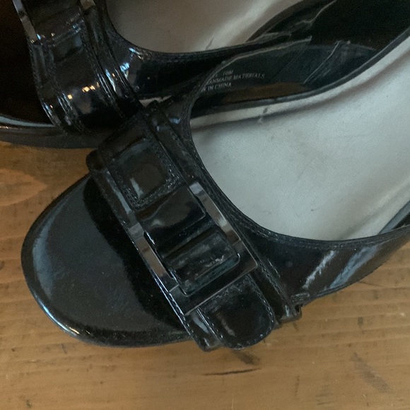 Greenwich Village Slip Ons - Picture 2 of 3